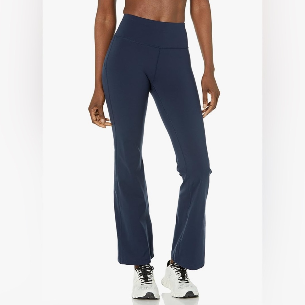 Sweaty Betty Power Kick Flare Workout Pants navy blue size small